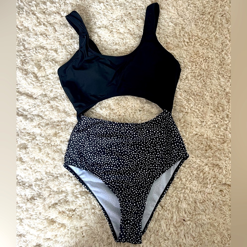 SOLD. One-piece swimsuit. Size small.